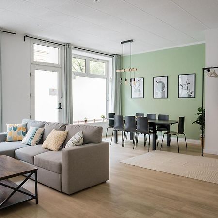 Spacious Family Apartment With 2 Bedrooms Berlin Bagian luar foto